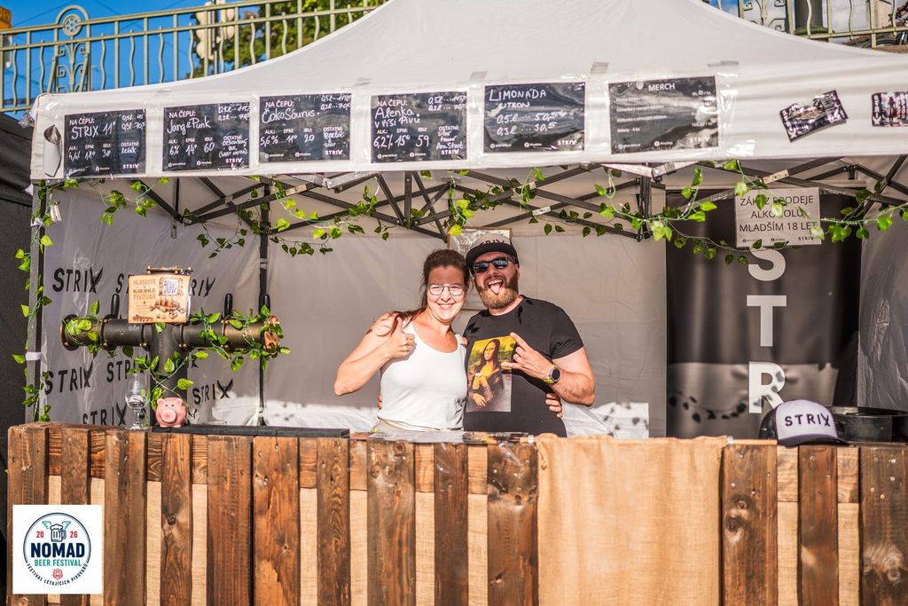 Sládke a podsládková na festivalu létajících pivovarů Nomad Beer Festival